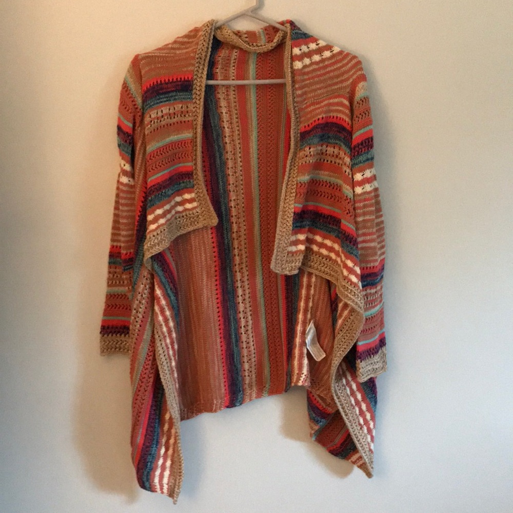 Zara Shrug